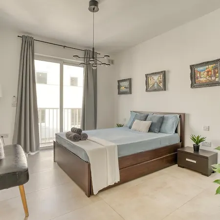 Lägenhet King-size Bed, Outdoor Lounge, 2 Rain Showers *
