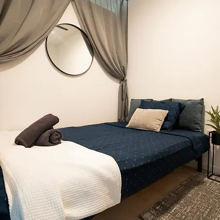 King-size Bed, Outdoor Lounge, 2 Rain Showers * Is-Swieqi